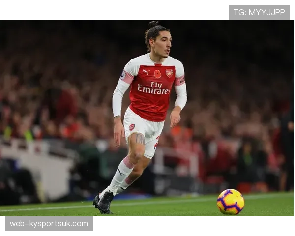 从体系驱动到个人爆点：马塞洛与阿什拉夫边卫助攻模式的演变逻辑