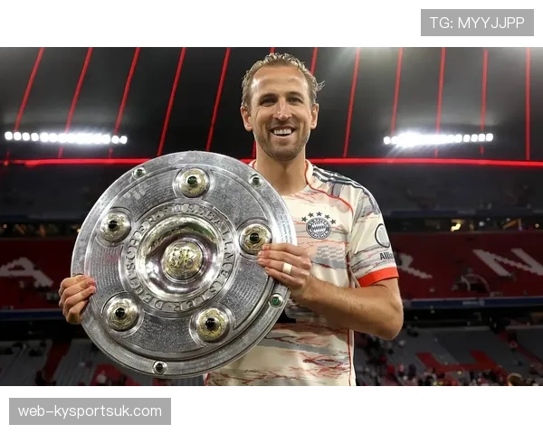 哈里·凯恩这日常可真奢侈，光一双鞋的钱我得攒半年了吧？